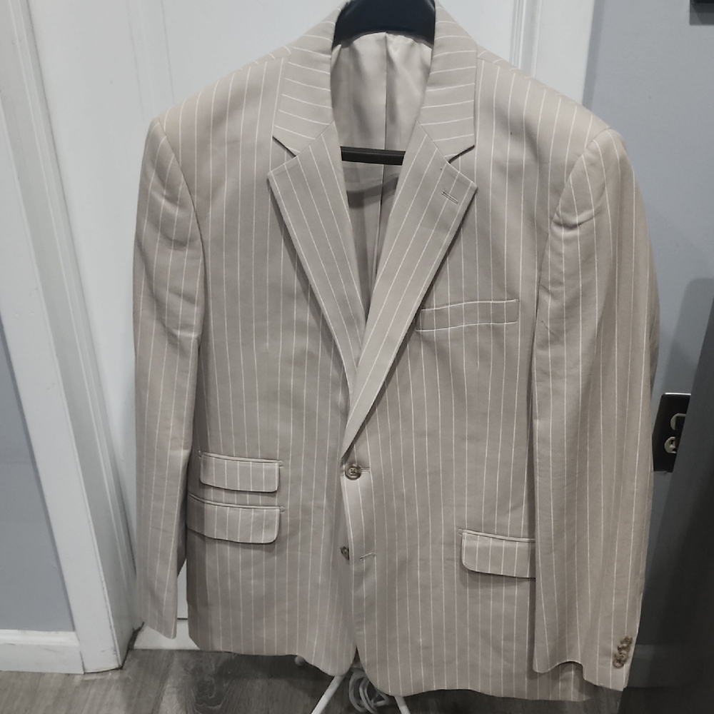 Paul Fredrick Tan Pinstripe Suit 46 Regular & 38 Waist 29 Inseam